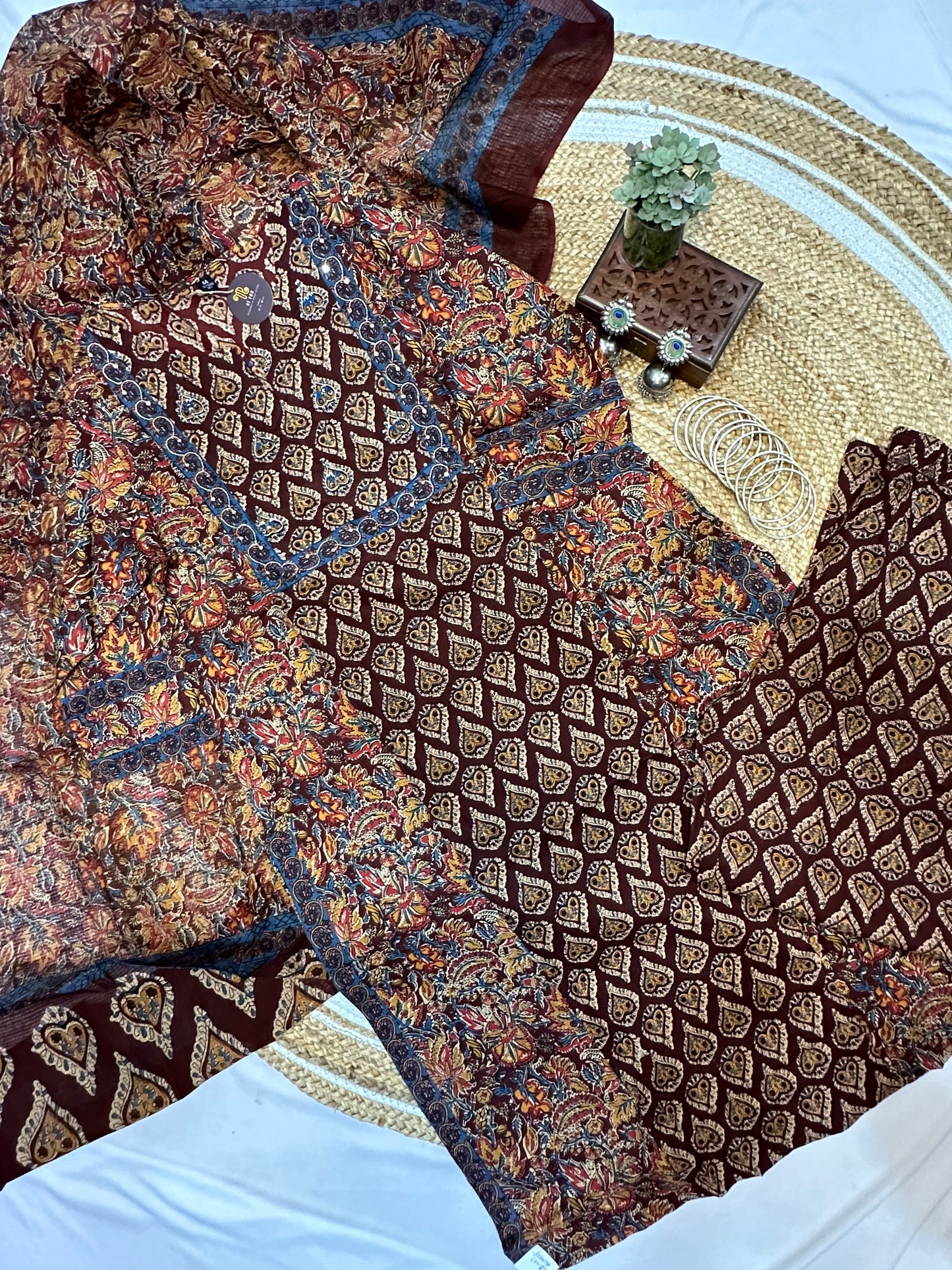 Elegant Floral and Geometric Print Suit Set