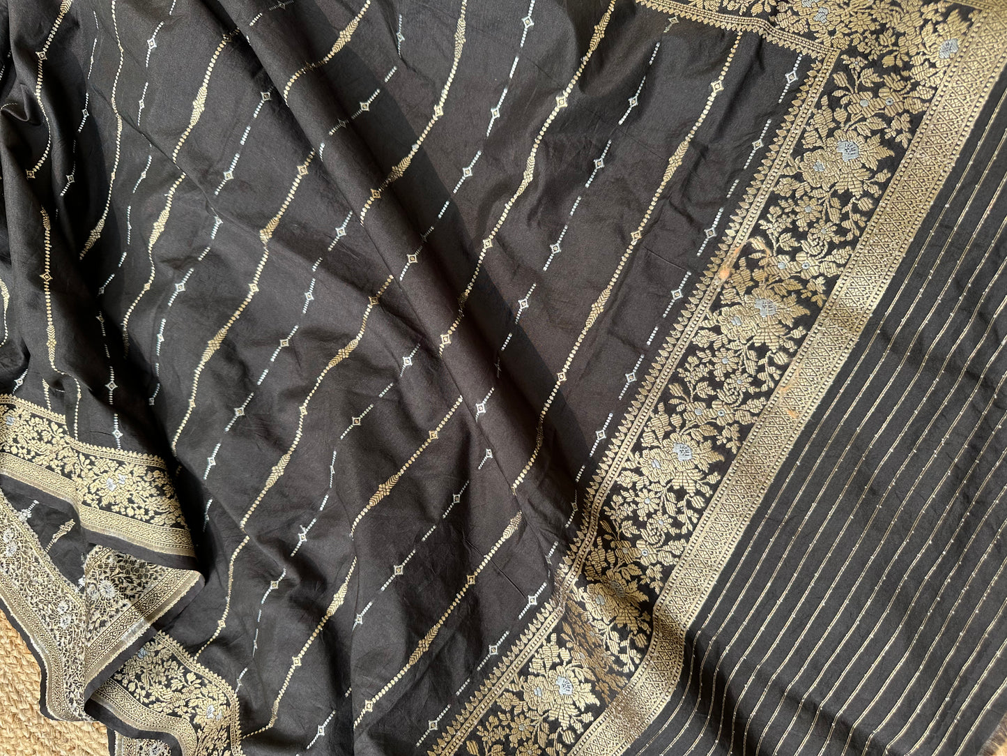 Katan Silk Banarasi Handloom Dupatta - Black