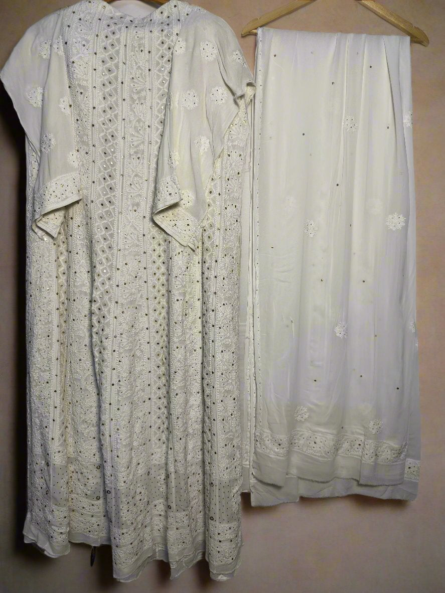 Exquisite Semi-Stitched Anarkali Suit