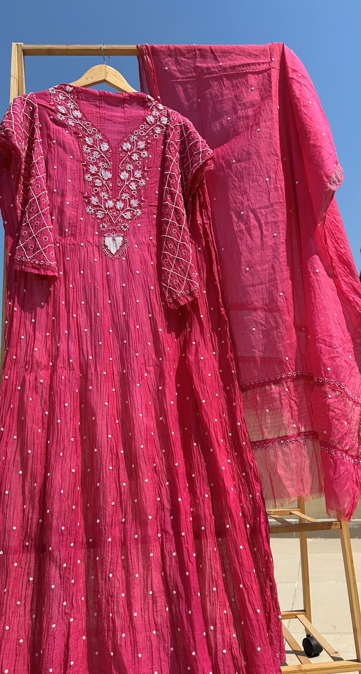 Naaz-e-Noor Anarkali