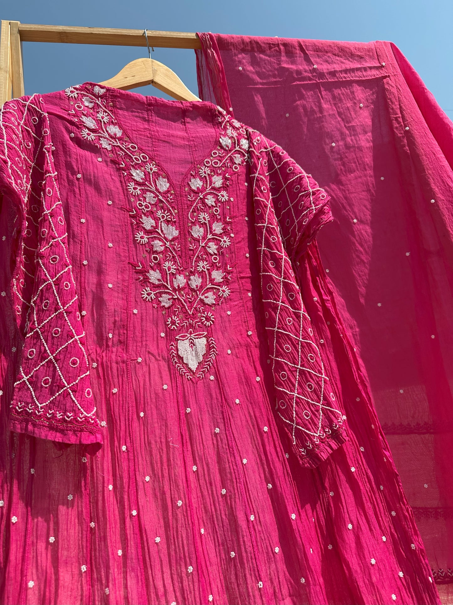 Naaz-e-Noor Anarkali