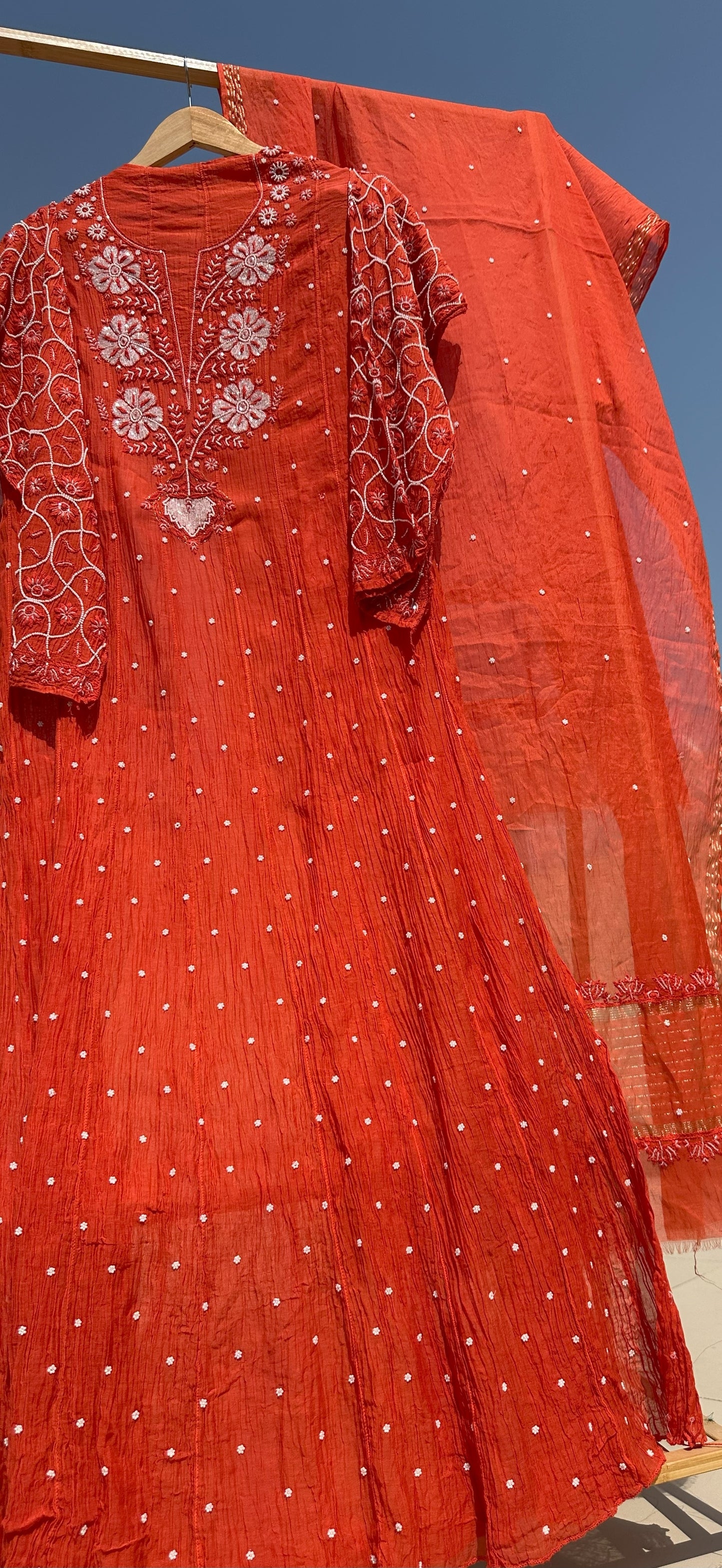 Naaz-e-Noor Anarkali