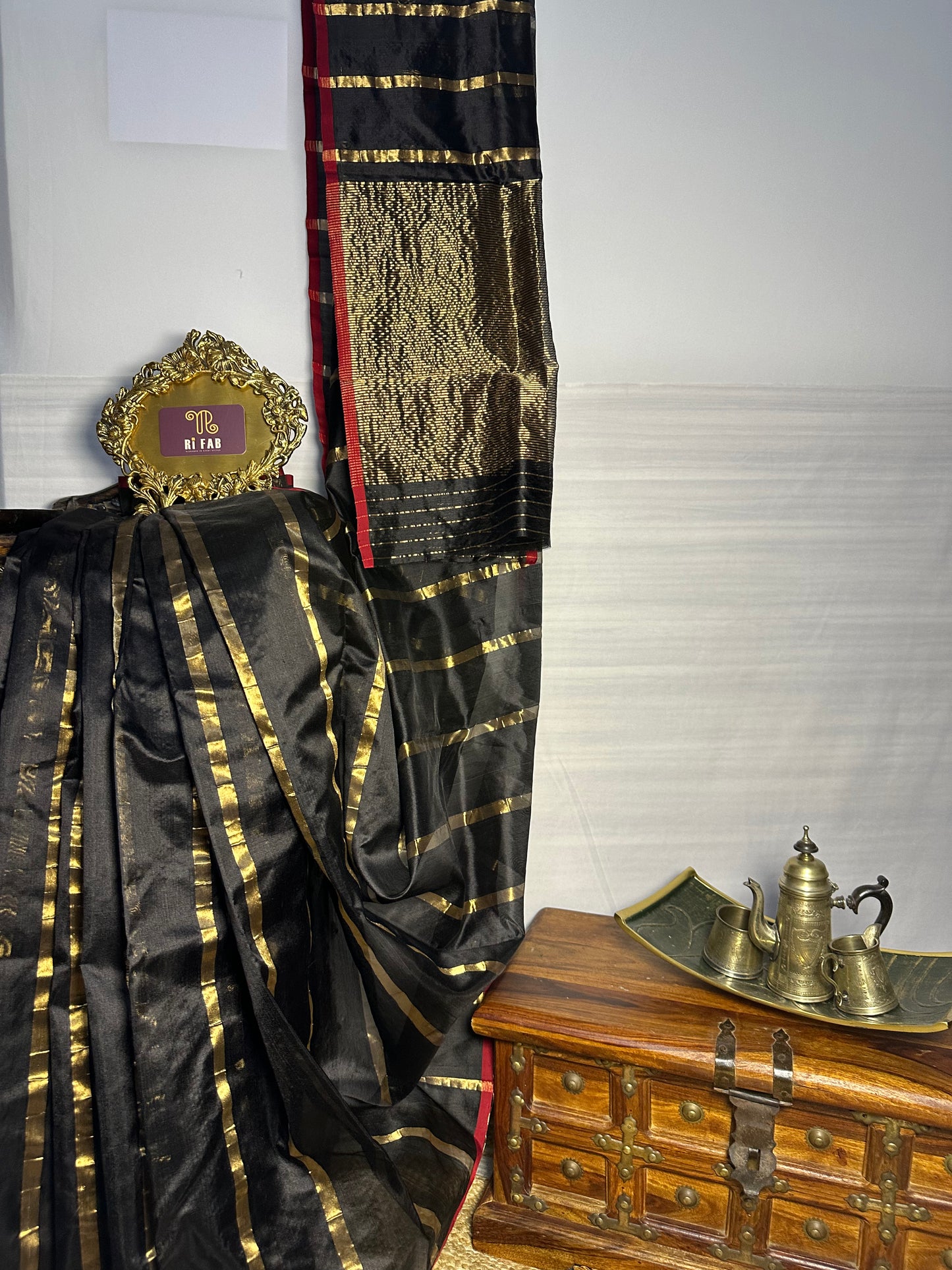 Jhalak-e-Mahal Pattu Chanderi