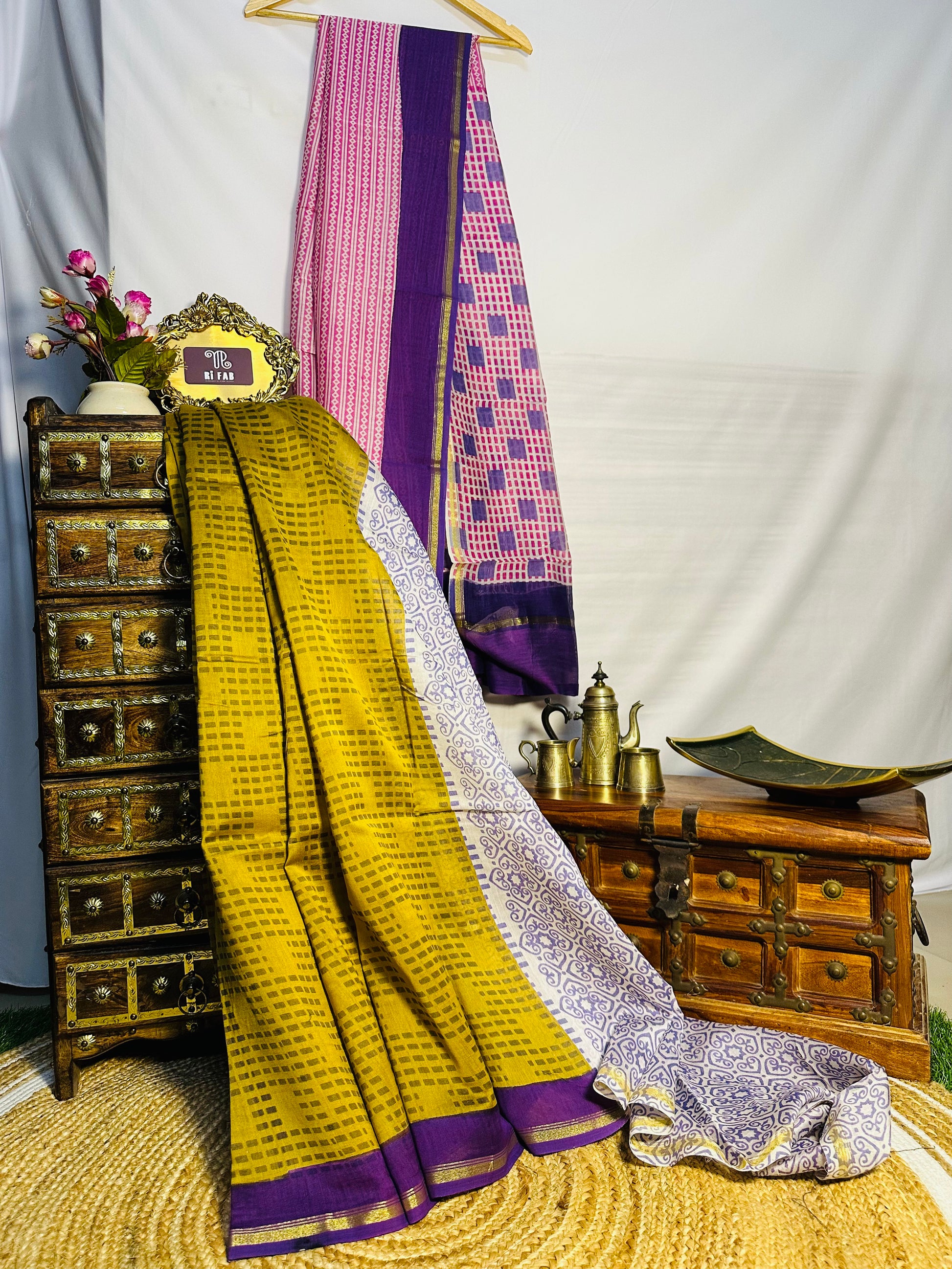 Brush Print Chanderi Cotton Saree in Pink and Olive Green - Lightweight Traditional Indian Saree for Casual and Festive Wear